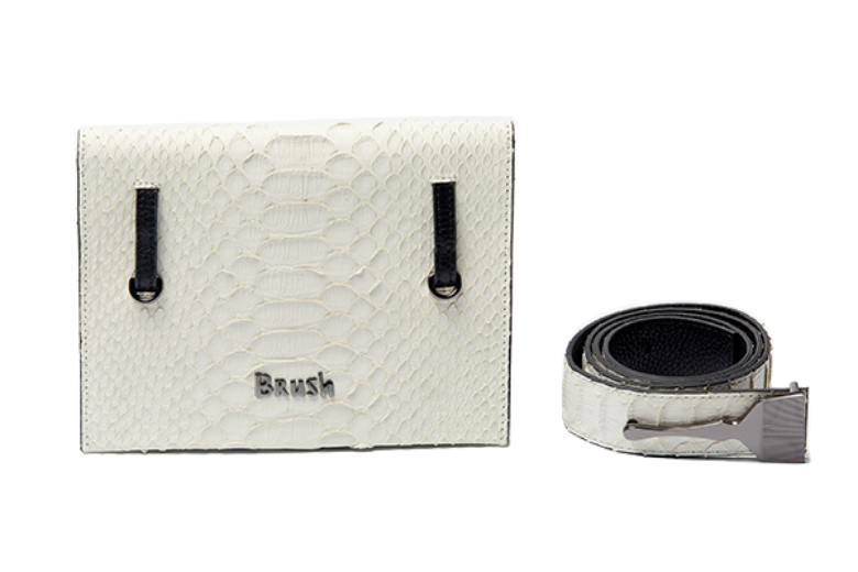 Geanta sălbatică în alb