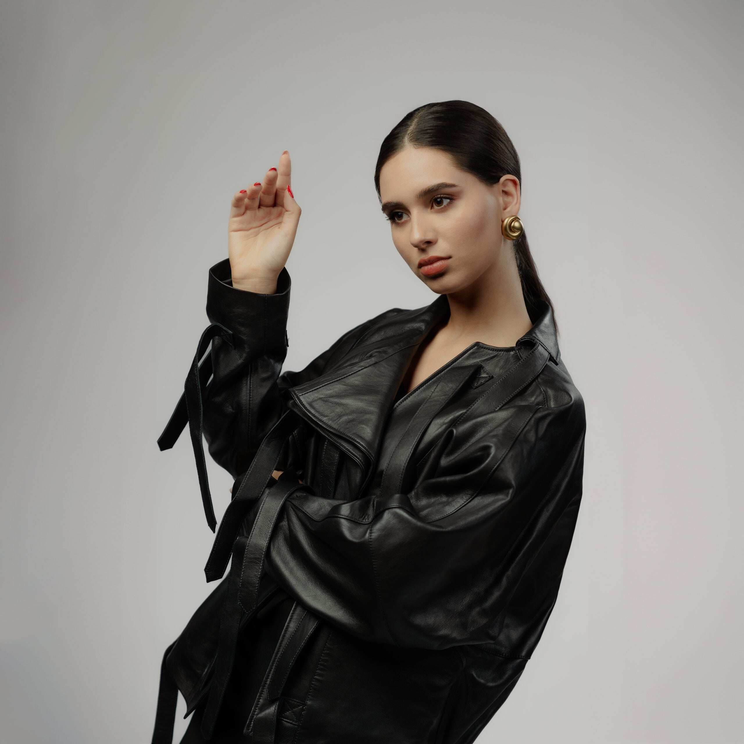 The Knot Jacket in Black