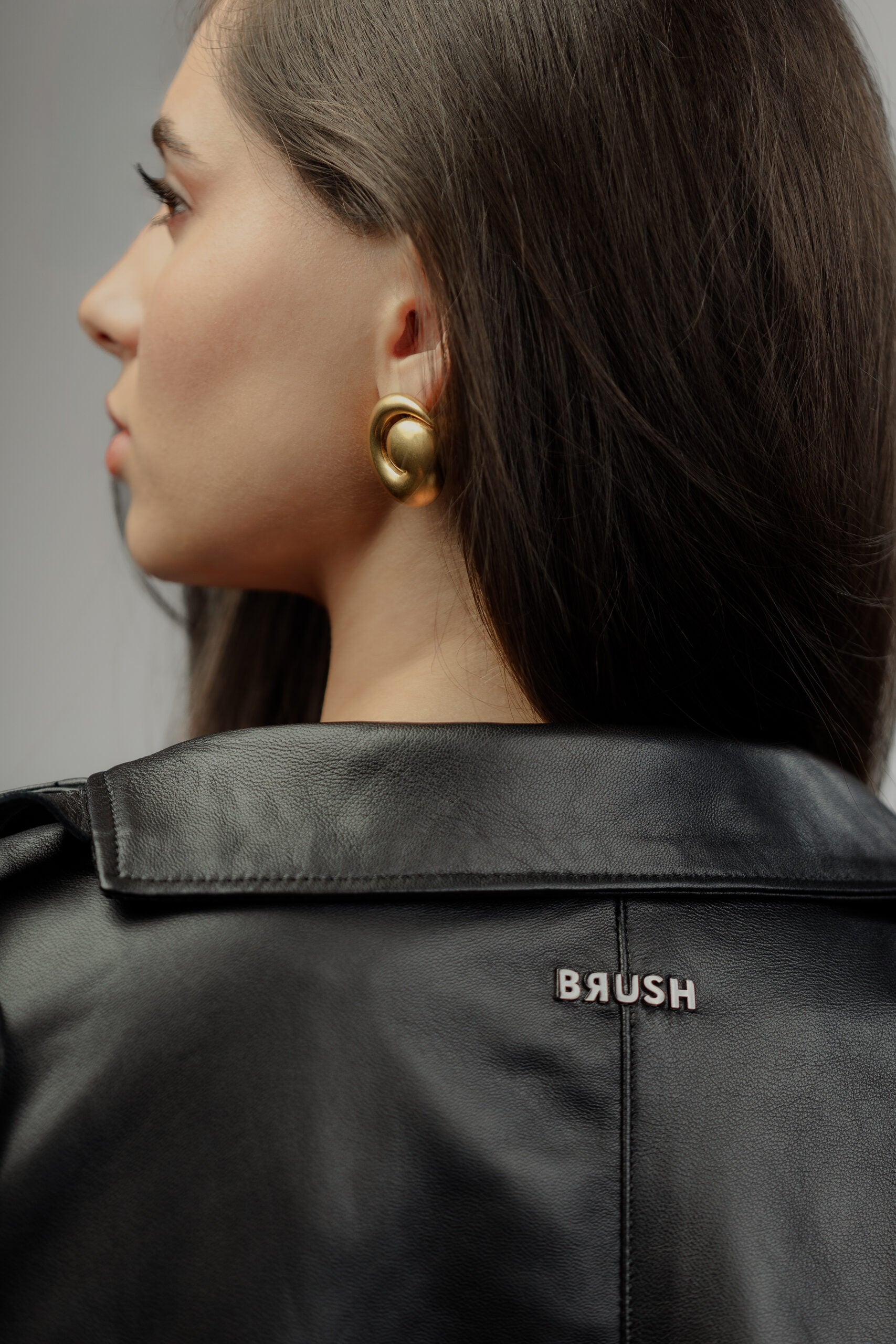 The Knot Jacket in Black