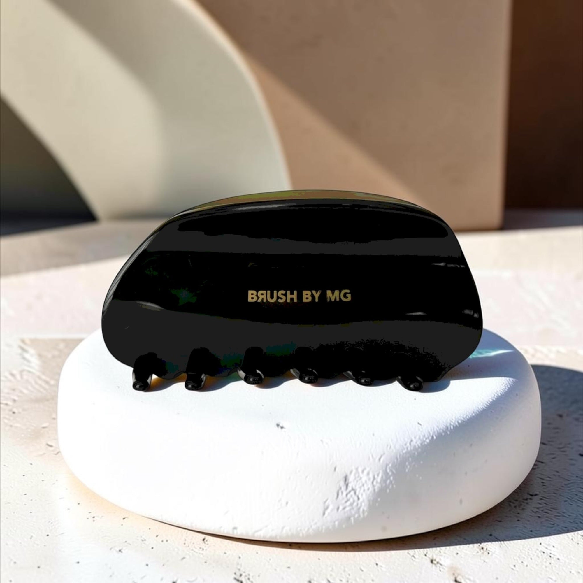 The Muse Clip – Black Onyx