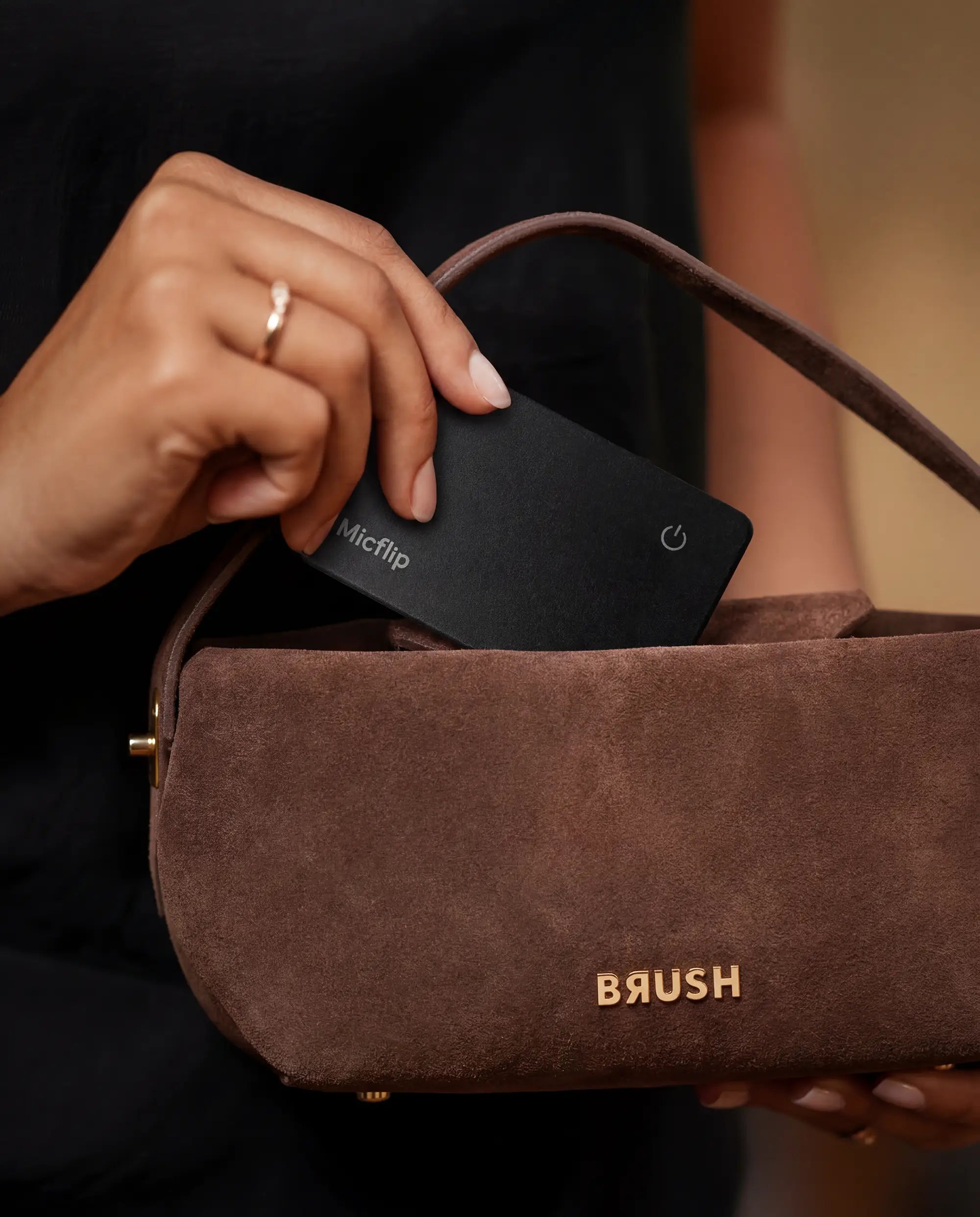 Brush Smart Finder Card