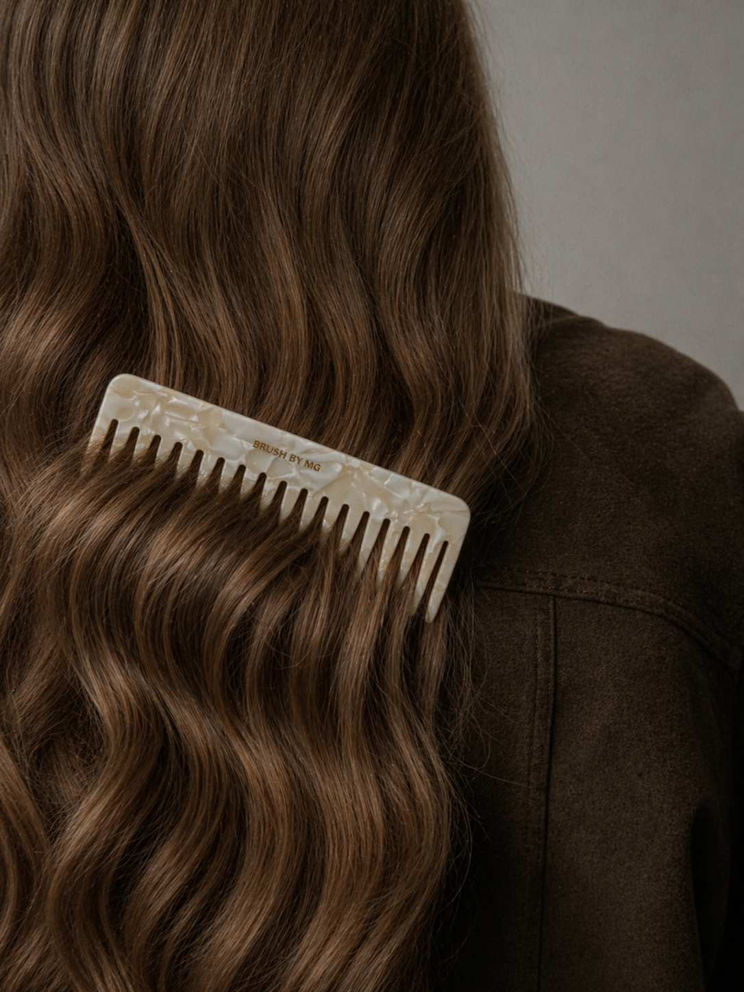 The Comb- Almond milk