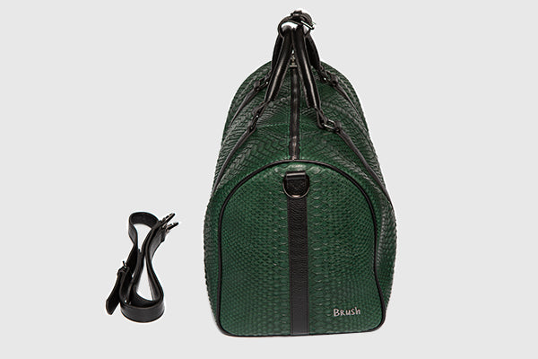 ON THE GO Duffle Bag in Green