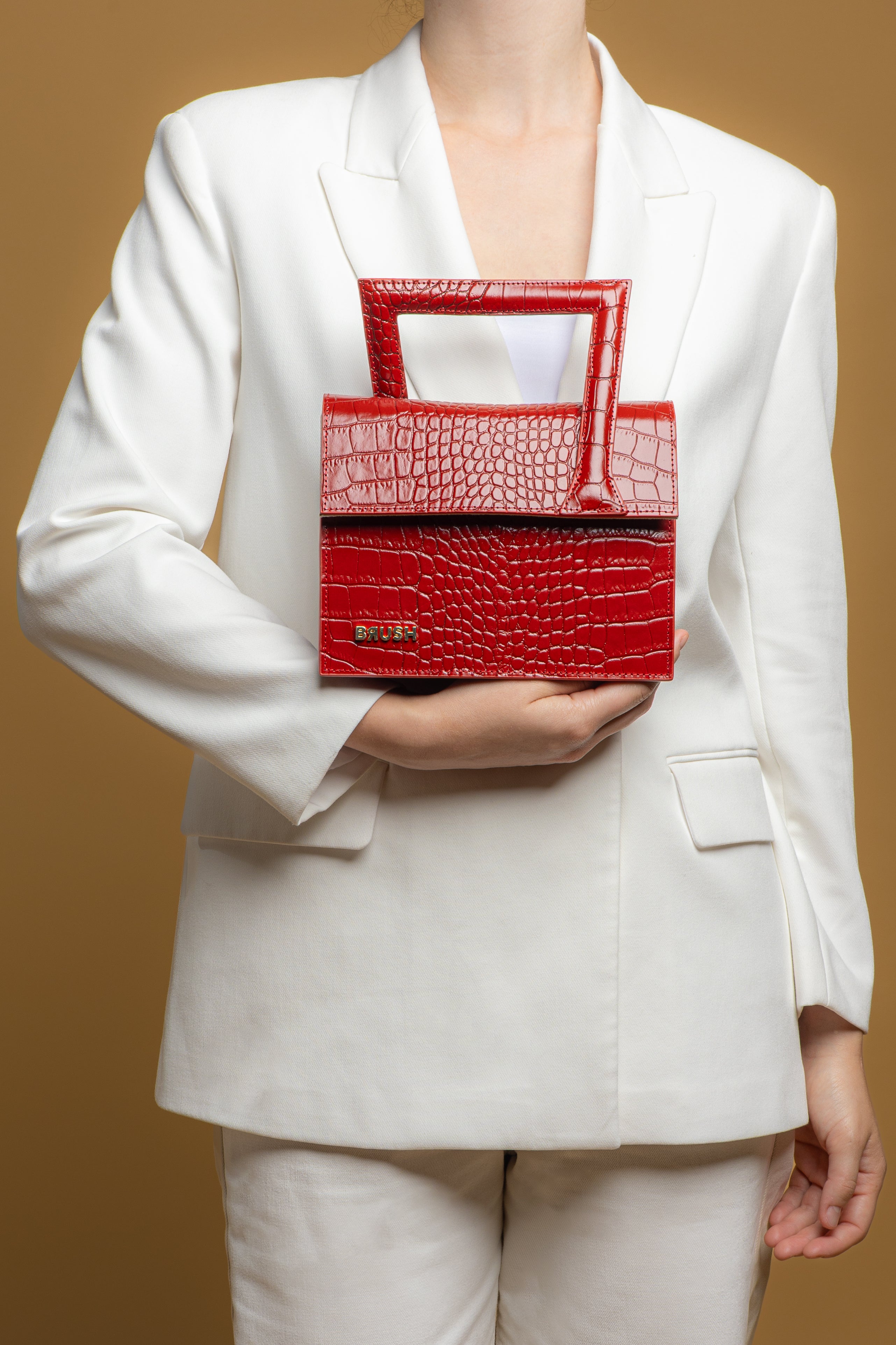 Frame Bag in Red