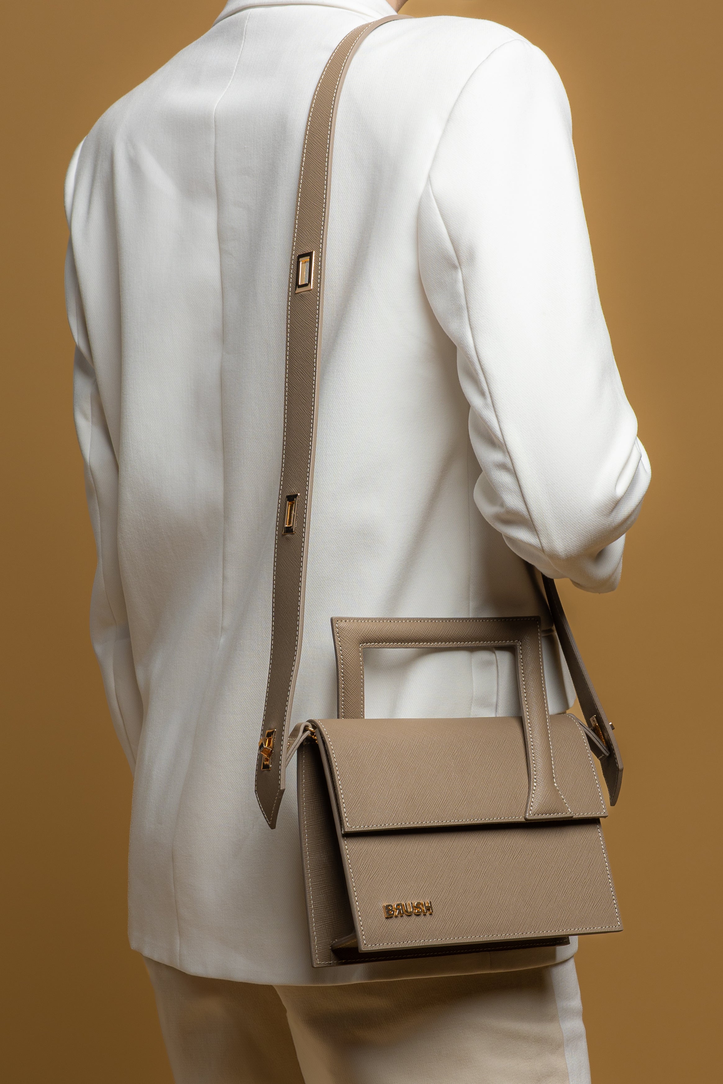 Frame Bag in Taupe