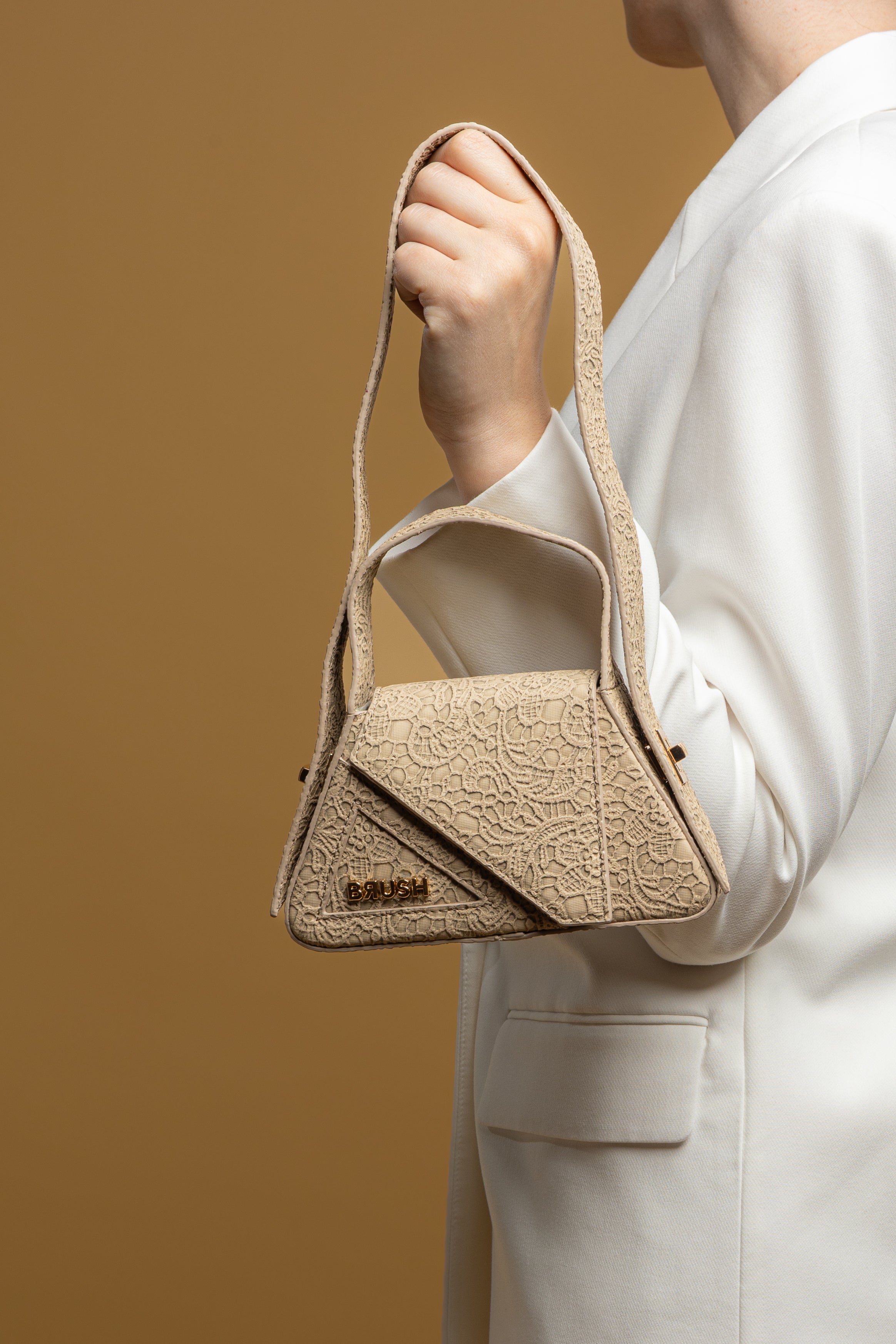 Lace Bej Micro Ruler Bag