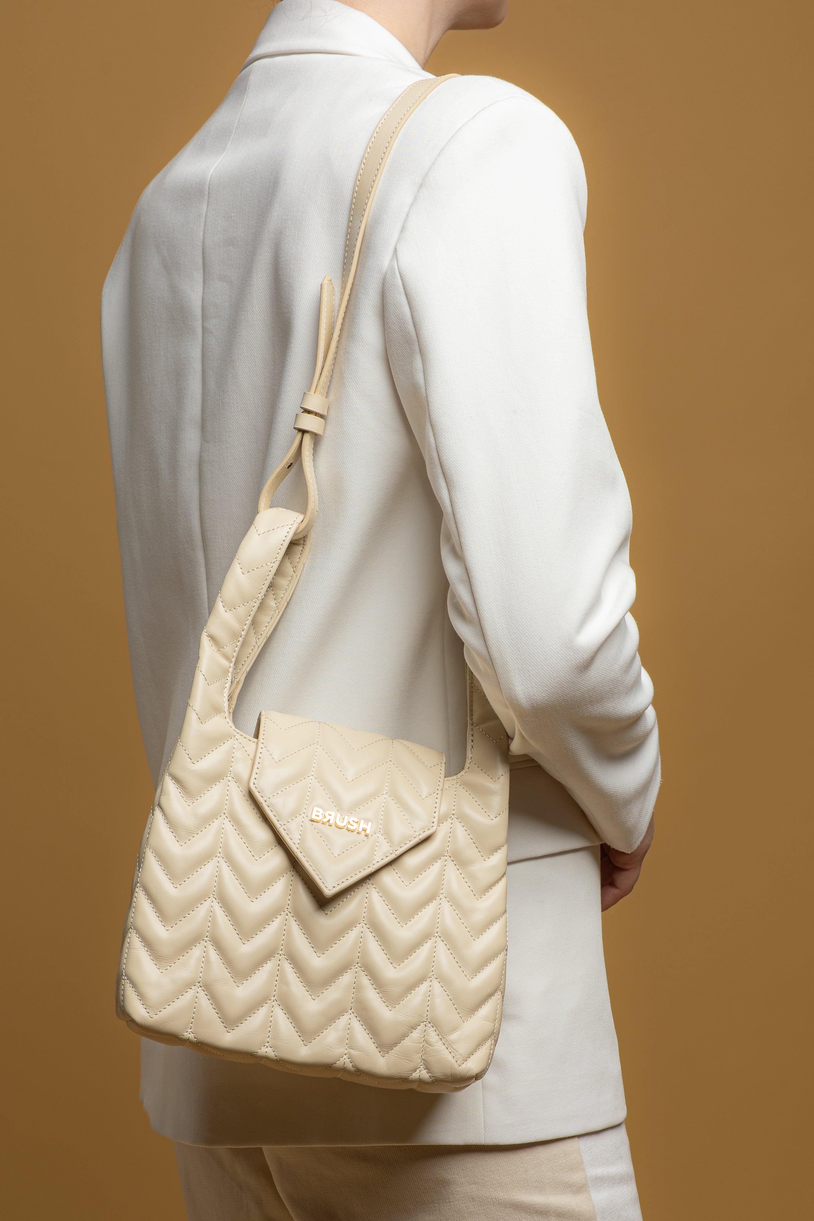 Lulu Bag in Bej